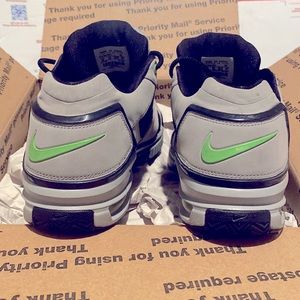 Can anyone tell me what these are exactly ?